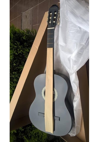 Tam Boy 4/4 Başlangıç Düzeyi Karma Marka Klasik Gitar-Kılıf-Pena