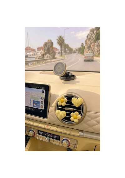 Pastel Sarı Kalp & Çiçek Araç Klima Izgara Süsü 4 Lü Set Dekoratif Oto Havalandırma Aksesuarı