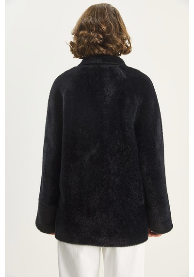 Shade Kadın Şık Düğme Detaylı Cepli Astarlı Oversize Peluş Mont 0306 60283614 - Siyah