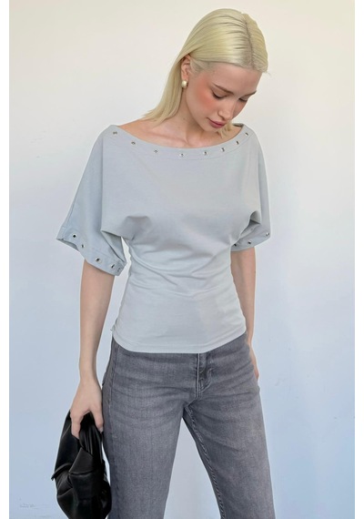 Madmext Boyalı Gri Off Shoulder Metal Detaylı Kadın Bluz Mg2671