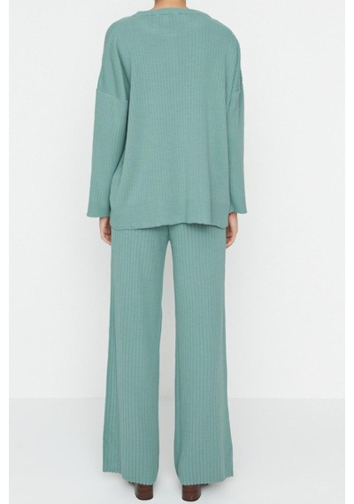 Ersefa Tarz Kadın Modern Moda Normal Bel Boru Paça Bisiklet Yaka Basic B Mint Ersefa Tarz Kadın Modern Moda Normal Bel Boru Paça Bisiklet Yaka Basic B Mint