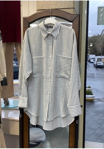 Pera Moda Çift Cepli Arkası Uzun Önü Kısa Luna Keten Çizgili Oversize Gömlek Siyah