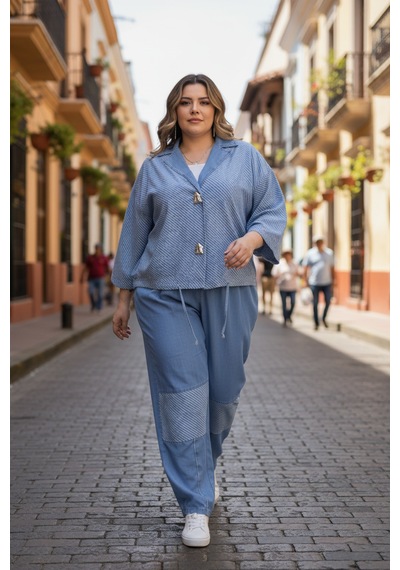 Büyük Beden Yakalı Geniş Kol Detaylı Düğmeli Çizgi Desenli Denim Kadın İkili Takım Mavi