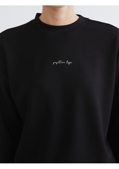 Lcw Comfort Siyah Bisiklet Yaka Nakışlı Kadın Sweatshirt
