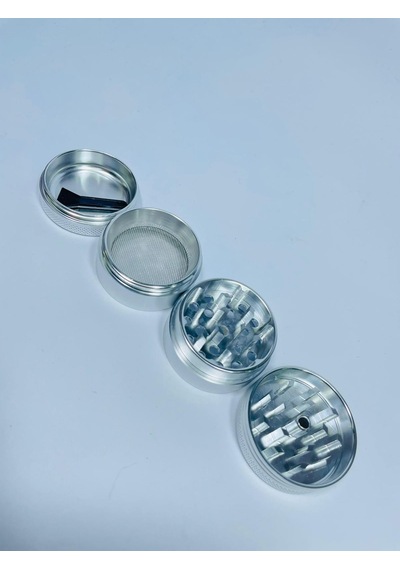 Çelik TutunÖğütücü 4 Katmanlı Paslanmaz Grinder SilverRenk//40mm