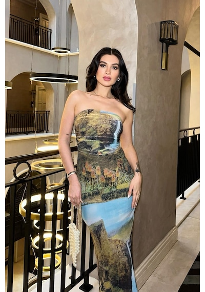 WeShaya Kadın Multi Desenli Polyester Straplez Uzun Elbise Çok Renkli WeShaya Kadın Multi Desenli Polyester Straplez Uzun Elbise Çok Renkli