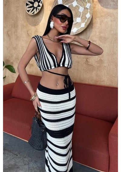 Moderie Butik Çizgili Bikini Üst Ve Etek Triko Takım 10110 Ekru