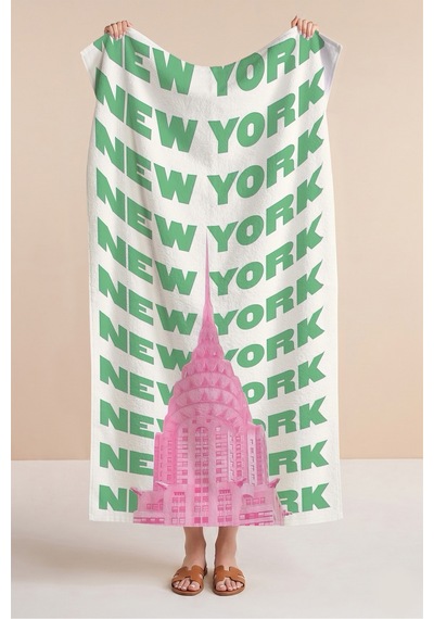 Şehir Temalı New York Plaj Havlusu - Modern Tipografik Pembe Yeşil Hızlı Kuruyan Mikrofiber Havlu Çok Renkli