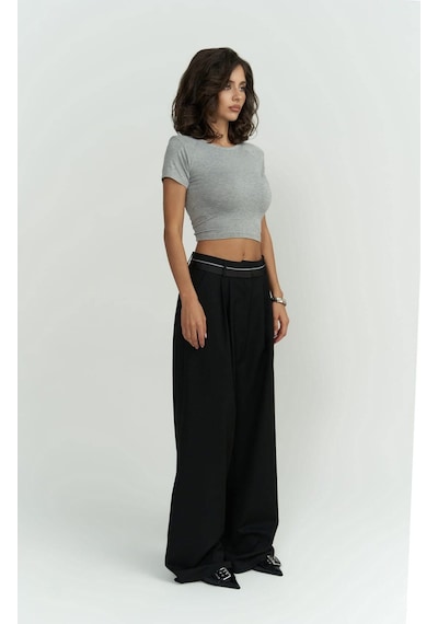 Mai Collection Mai Studios Co. Perla Vatkalı Gri Crop Bluz Gri