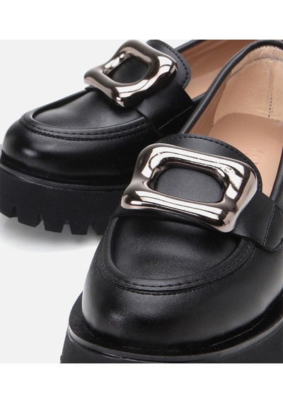 Hotiç Kadın Siyah Tokalı Günlük Loafer