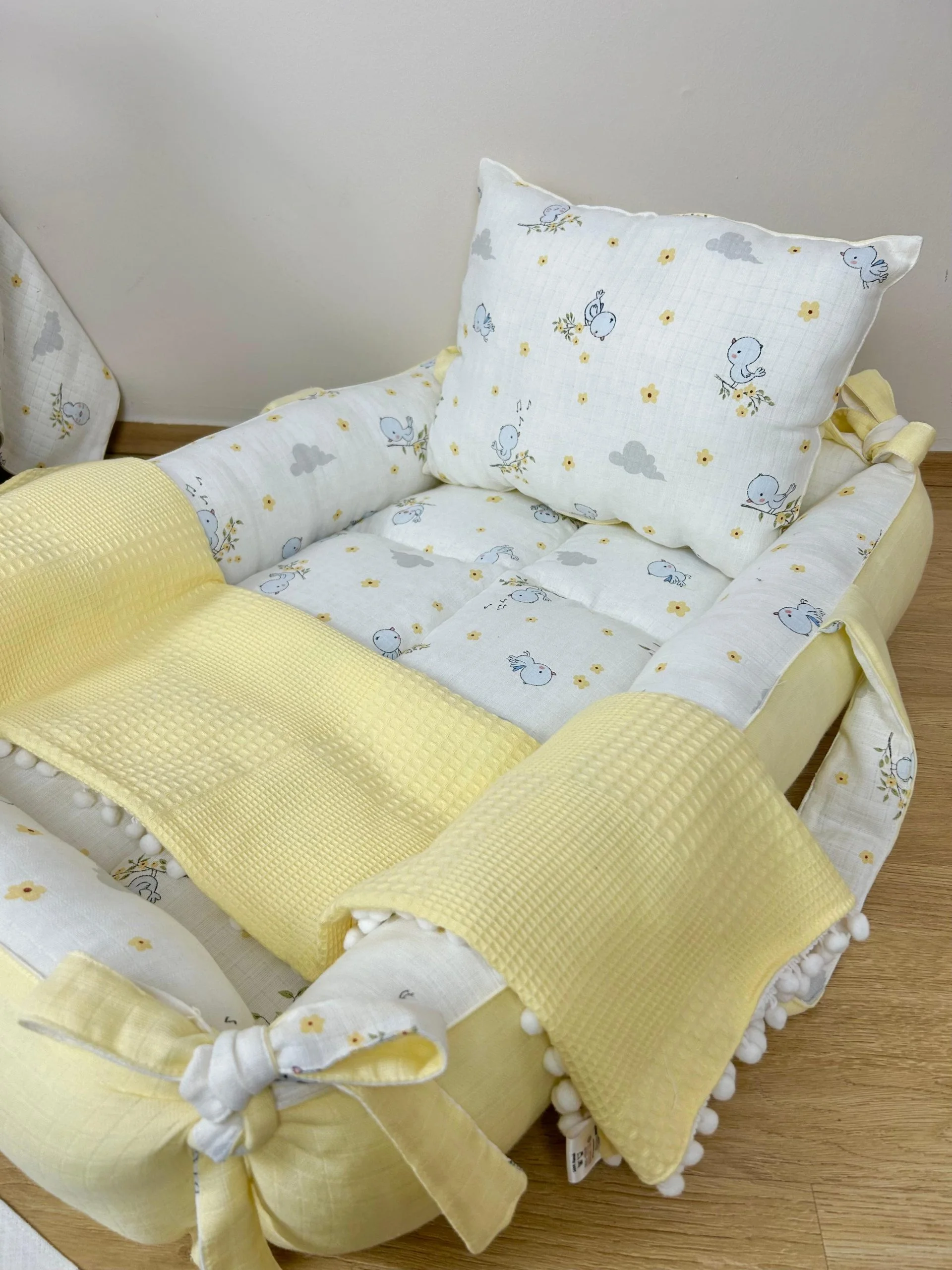 %100 Pamuk Çok Amaçlı Çift Katlı Çift Kullanımlı Müslin Anne Yanı Yatağı Sarı Pike 40 x 90 x 10 CM