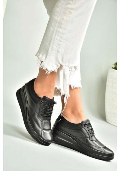 Fox Shoes U555301303 Siyah Hakiki Deri Günlük Kadın Ayakkabı Siyah-hakiki Deri