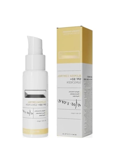Aloe Vera İçeren Spf 50+ Nemlendirici Güneş Kremi 50 Ml