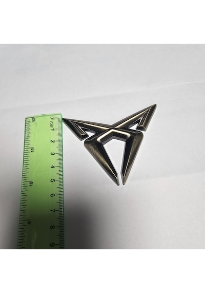 Yeni Cupra Logo Bronz Renk 8x6 Cm