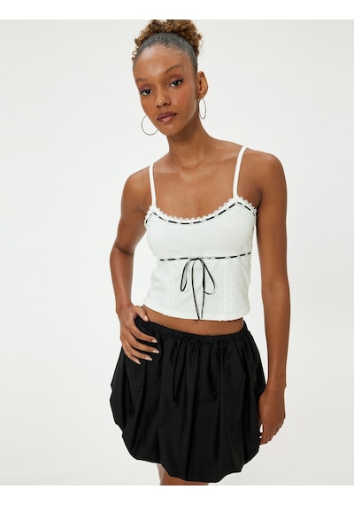 Koton Crop Büstiyer Fiyonk Detaylı İp Askılı Slim Fit Ekru 4sal30377ık Koton Crop Büstiyer Fiyonk Detaylı İp Askılı Slim Fit Ekru 4sal30377ık
