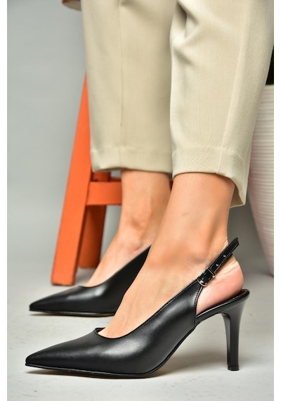 Fox Shoes S654071709 Siyah İnce Topuklu Kadın Ayakkabı Siyah