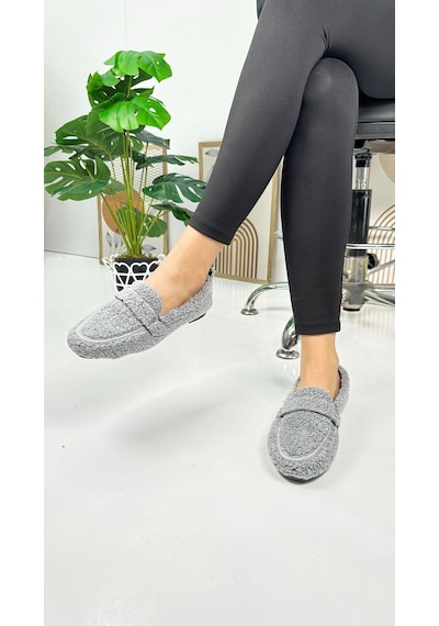 Günlük Kadın Loafer Peluş Astarlı Oval Burunlu Alçak Desenli Tabanlı Ayakkabı 375 Gri