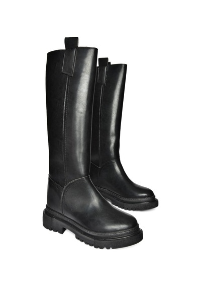 Fox Shoes R973201109 Siyah Cilt Kalın Tabanlı Kadın Çizme Siyah