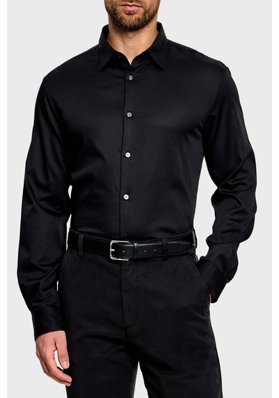 Emporio Armani Pamuklu Regular Fit Yaka Logo Nakışlı Gömlek Erkek Gömlek Em006705 Af23800 Uc001 Siyah SİYAH Emporio Armani Pamuklu Regular Fit Yaka Logo Nakışlı Gömlek Erkek Gömlek Em006705 Af23800 Uc001 Siyah SİYAH