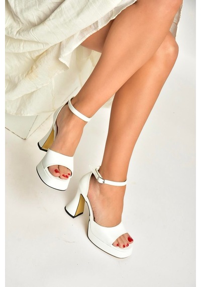 Fox Shoes Y404850209 Beyaz Kalın Topuklu Kadın Ayakkabı Beyaz