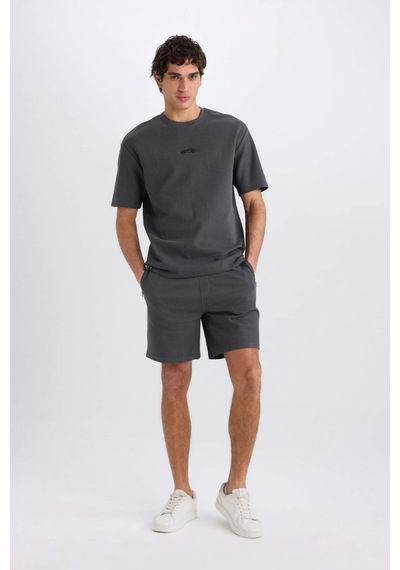 DeFacto Regular Fit Düz Paça Cepli Basic Düz Şort B8792AX25SMAR104