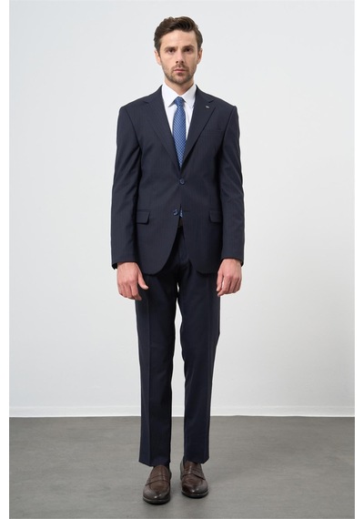 İmza Lacivert Çizgili Mono Yaka Astarlı 6 Drop Slim Fit Dar Kesim Takım Elbise 1001245102 Koyu Lacivert İmza Lacivert Çizgili Mono Yaka Astarlı 6 Drop Slim Fit Dar Kesim Takım Elbise 1001245102 Koyu Lacivert