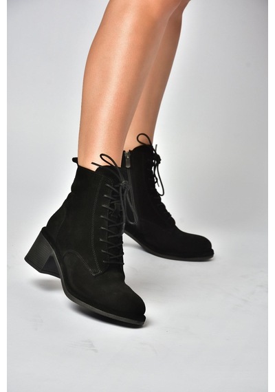 Fox Shoes Z555670602 Siyah Hakiki Deri Süet Kalın Topuklu Kadın Bot