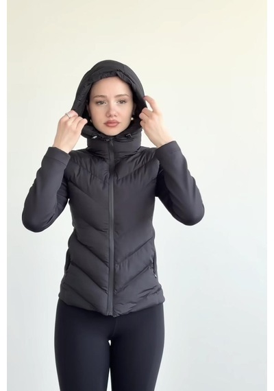 Prifaldi Siyah Kapüşonlu Softsell Kollu Şişme Mont Kışlık Slim Fit Rüzgar Geçirmez Fermuarlı Siyah