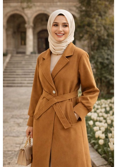 Esra Butik78 Kadın Camel Kuşaklı Uzun Kaban Hakim Yaka, Cepli, Kışlık Şık Tesettür Mont Kahverengi Esra Butik78 Kadın Camel Kuşaklı Uzun Kaban Hakim Yaka, Cepli, Kışlık Şık Tesettür Mont Kahverengi