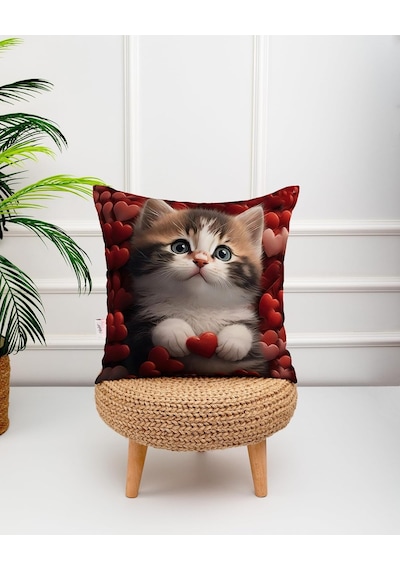 Kedi Fotoğraflı Kalp Desenli Dijital Baskılı Dekoratif Kırlent Yastık Kılıfı Çok Renkli