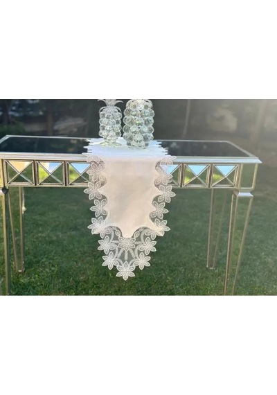 Salon Takımı 5 Parça Dantelli Keten Masa Örtüsü Runner Seti Çeyizlik Selena Model Krem Çok Renkli