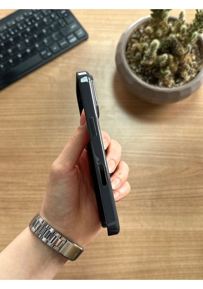 Apple Uyumlu iPhone 16 Pro Animasyonlu Stylus Silikon Kılıf Siyah