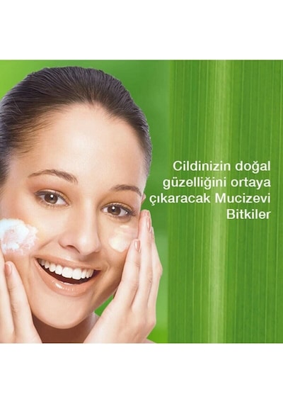 Aydınlatıcı Yüz Temizleyici 150 Ml Meyan Kökü, Safran, Salatalık, Nar Parabensiz, Sabun İçermez Tüm Cilt