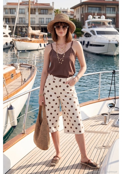 Lela Pamuklu Puantiyeli Relaxed Fit Yüksek Bel Şort Bayan Şort 668yp5633 Taş-kahve Lela Pamuklu Puantiyeli Relaxed Fit Yüksek Bel Şort Bayan Şort 668yp5633 Taş-kahve
