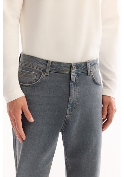 Avva Erkek Mavi Klasik Bel Pamuklu Eskitme Yıkamalı Roma Crop Slim Fit Jean Pantolon A52y3530 Avva Erkek Mavi Klasik Bel Pamuklu Eskitme Yıkamalı Roma Crop Slim Fit Jean Pantolon A52y3530