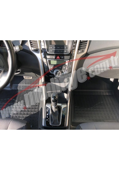 Hyundai i30 2013-2014 3D Kauçuk Havuzlu Paspas Kokusuz i 30