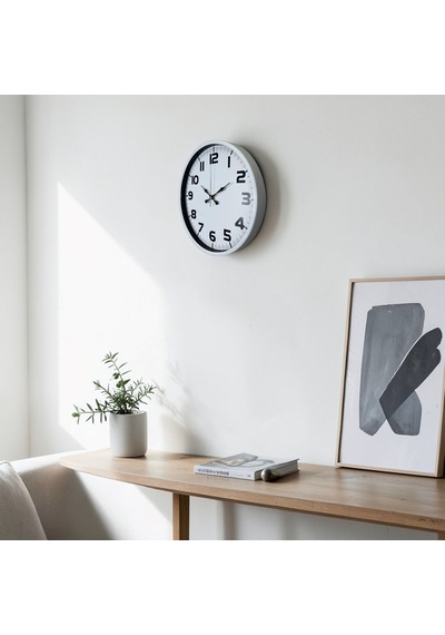 Soft White 36 Cm Sade Duvar Saati Çok Renkli