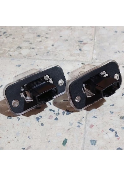 701943021 96-04 Vw Caravelle T4 Plaka Lambası 2 Adet