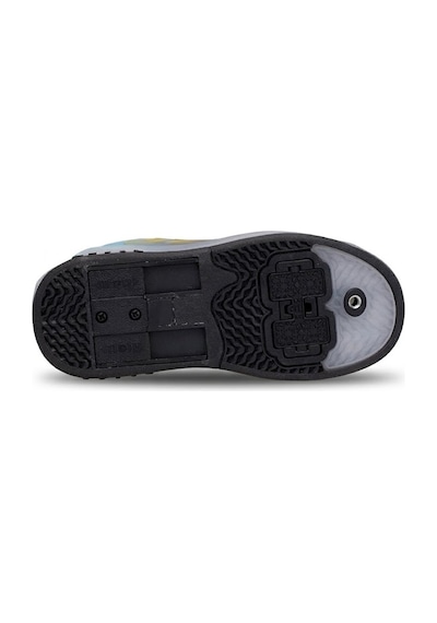 Pepino Erkek Çocuk Şarj Edilebilir 16 Mod Rgb Led Işıklı Tekerlekli Paten Ayakkabı Bas-çek Butonlu Siyah - Mavi Siyah - Mavi Pepino Erkek Çocuk Şarj Edilebilir 16 Mod Rgb Led Işıklı Tekerlekli Paten Ayakkabı Bas-çek Butonlu Siyah - Mavi Siyah - Mavi