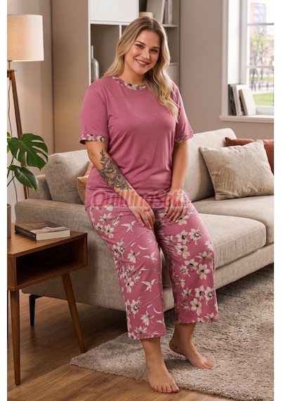 Lady Pembe Renk Ve Çiçek Desenli 10742 Pamuklu Büyük Beden Kapri Anne Pijama Takımı Beyaz - Pembe