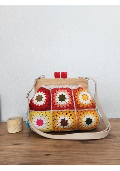 Fikriharika Design Gökkuşağı Motifli ,ahşap Burslu, Kadın El Çantası, Çok Renkli Bej - Çok Renkli