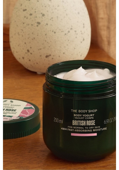 The Body Shop British Rose Body Yogurt 15 Saniyede Emilen Vücut Nemlendiricisi 200 Ml