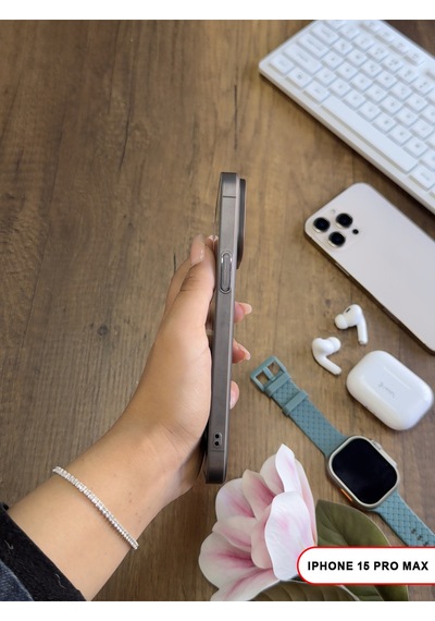 Apple iPhone 15 Pro Max Magsafe Uyumlu Mat Sert Klein Kılıf Siyah