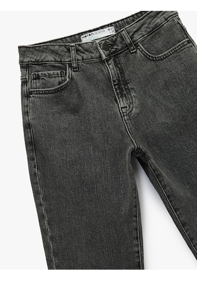 Koton Slim Fit Cepli Düğmeli Pamuklu Yıkamalı Düz Paça Jean Pantolon - Straight Jeans Siyah 6wal40048md Siyah