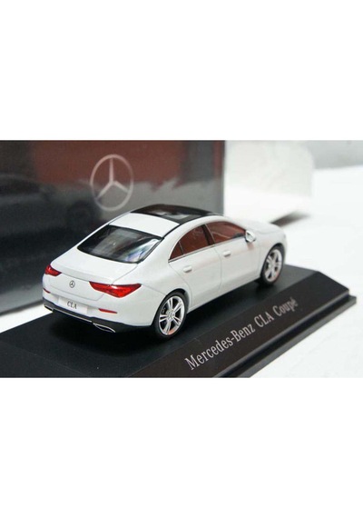 1:43 Spark 2019 Mercedes Benz Cla C118 Beyaz