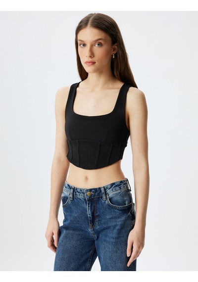 Koton Crop Korse Görünümlü Üst Kolsuz Kare Yaka Siyah 5wak10254ek Siyah
