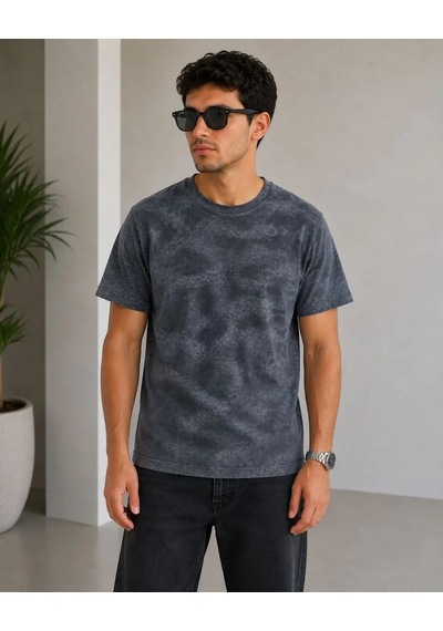 Tarz Yeri Erkek Batik Desenli Tişört Bisiklet Yaka Kısa Kol Regular Fit T-shirt - Füme