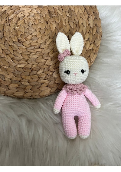 Amigurumi Örgü Tavşan Oyuncak