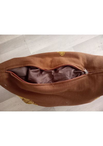 Kahverengi Minder El İşlemesi Büyük Boy Fermuarlı 63x52x13cm Çok Renkli