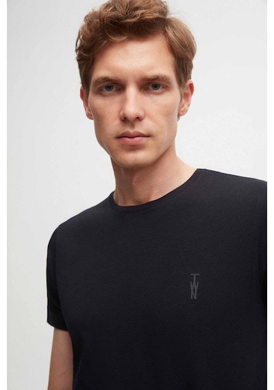 D's Damat Slim Fit Lacivert Düz D's Damat Logo Baskılı Strech Pamuklu T-shirt 2ec148551753m Lacivert D's Damat Slim Fit Lacivert Düz D's Damat Logo Baskılı Strech Pamuklu T-shirt 2ec148551753m Lacivert